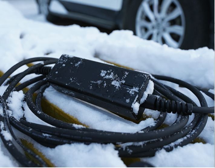 Зарядная станция BS-BN20 Besen 8-12-16A 230В 3,6 кВт разъем Type 2 c кабелем 5 м BS-BN20 Type 2 фото